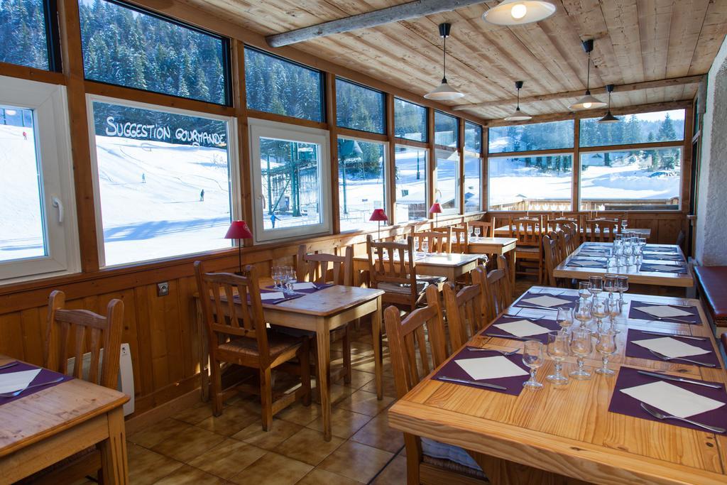 Hotel Restaurant La Darbella Les Rousses Dış mekan fotoğraf