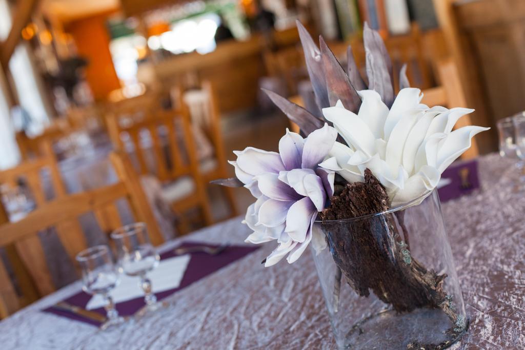 Hotel Restaurant La Darbella Les Rousses Dış mekan fotoğraf