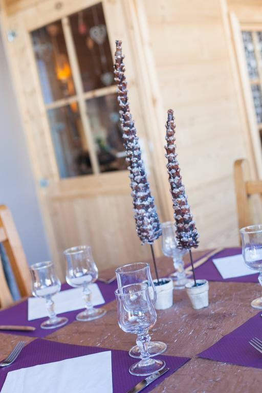 Hotel Restaurant La Darbella Les Rousses Dış mekan fotoğraf